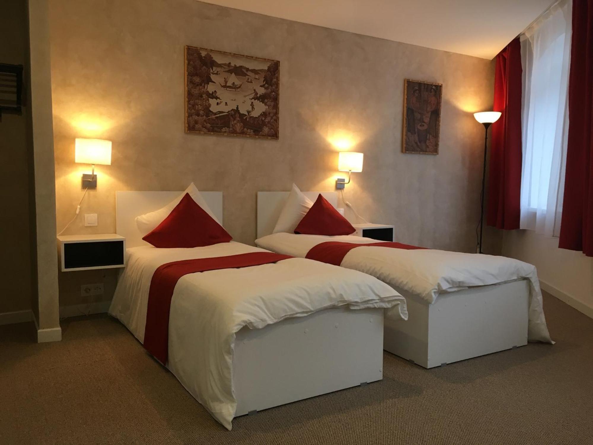 Csiki Hotel Miercurea Ciuc Dış mekan fotoğraf