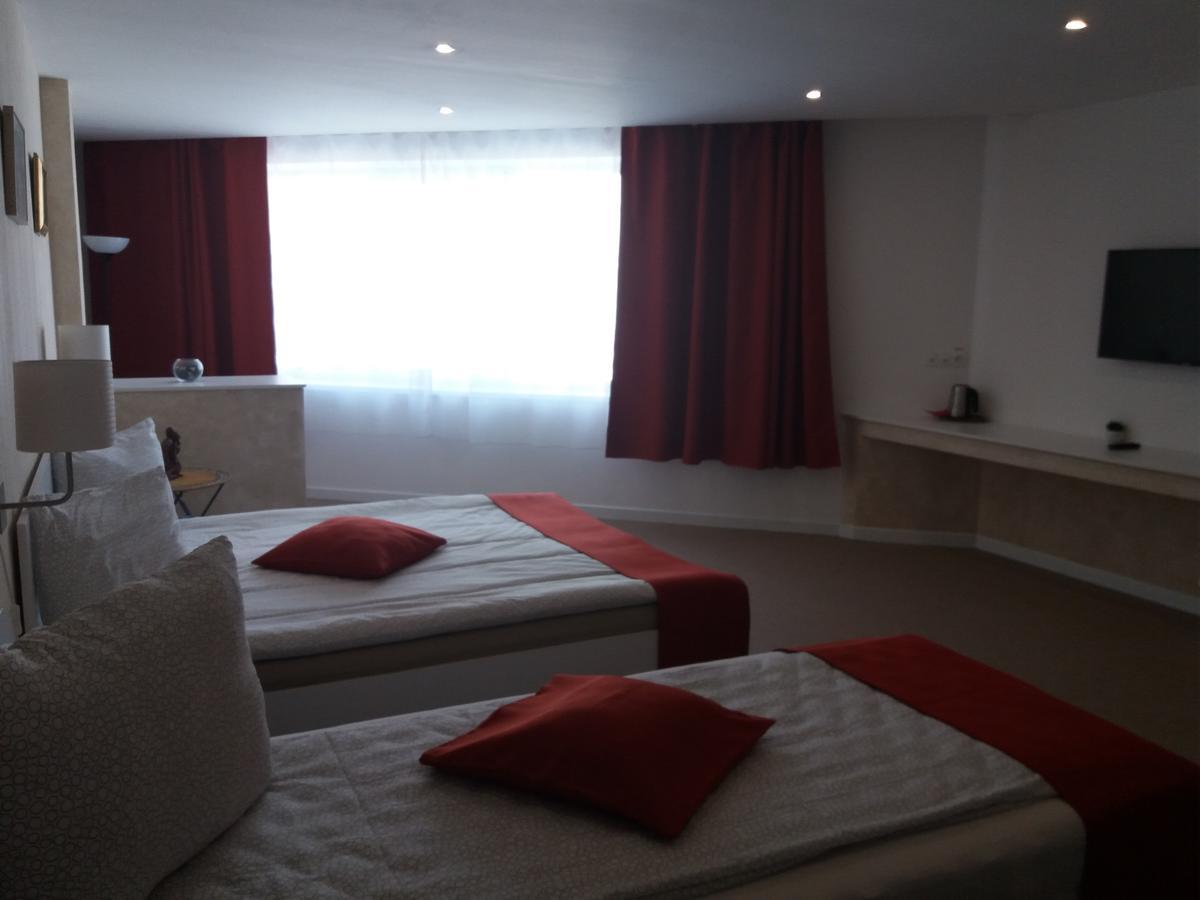 Csiki Hotel Miercurea Ciuc Dış mekan fotoğraf